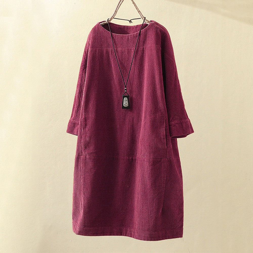 Noa - Warm and comfortable corduroy dress