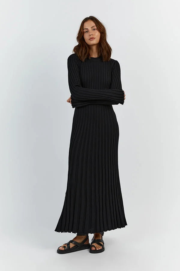 Crew Neck Sleeved Knit Midi Dress 