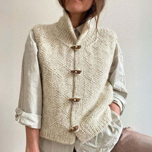 Evy - Elegant wool cardigan with buttons