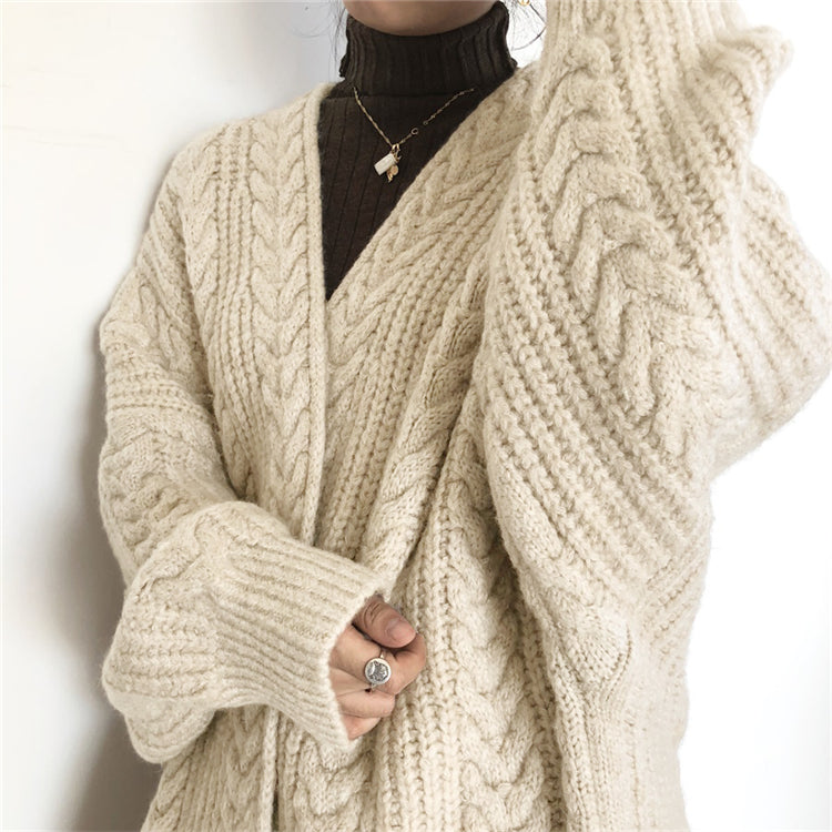 Raneth - Cozy and Comfortable Cardigan