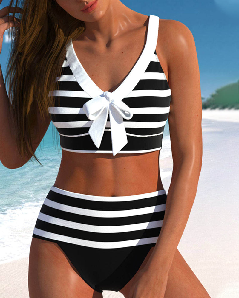 Tara | High-Cut Bikinis With Stripes 