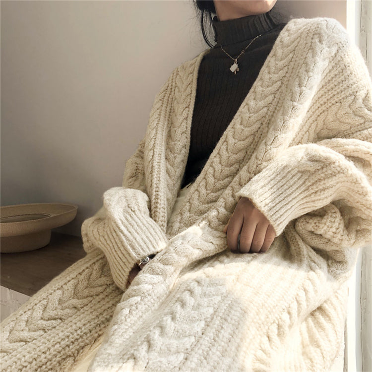 Raneth - Cozy and Comfortable Cardigan