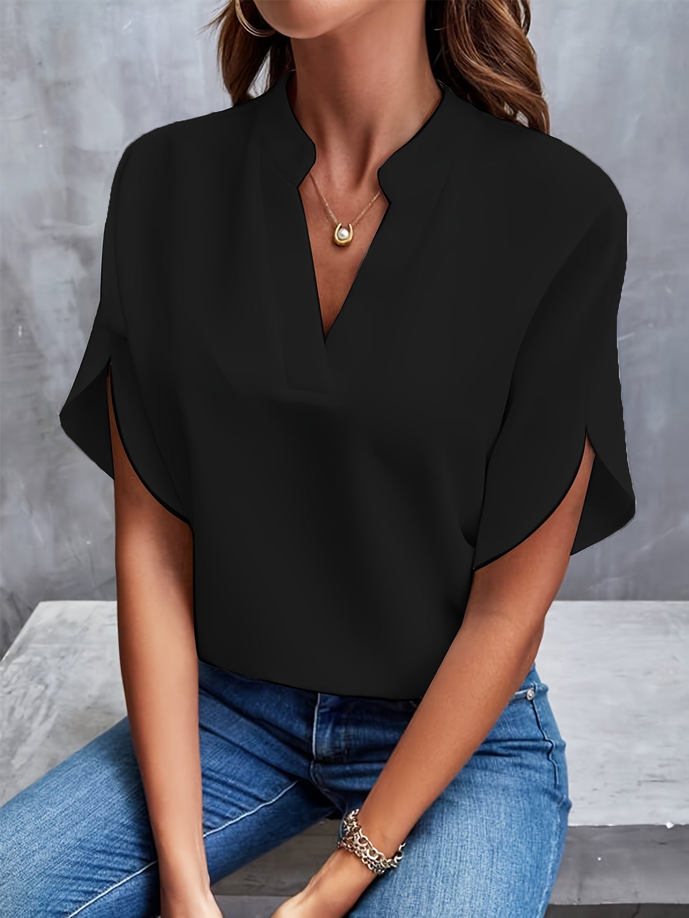 Stella - Elegant Lightweight Blouse 