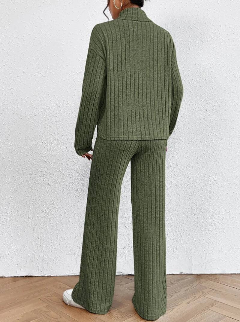 Dayana Set - Turtleneck Jumper and Knitted Trousers