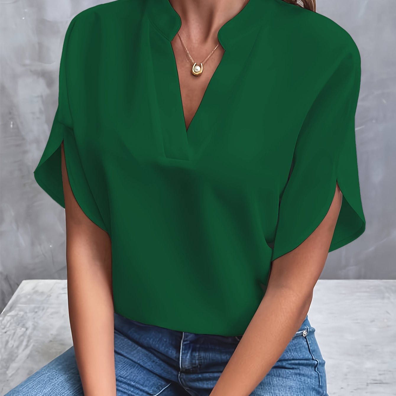 Stella - Elegant Lightweight Blouse 