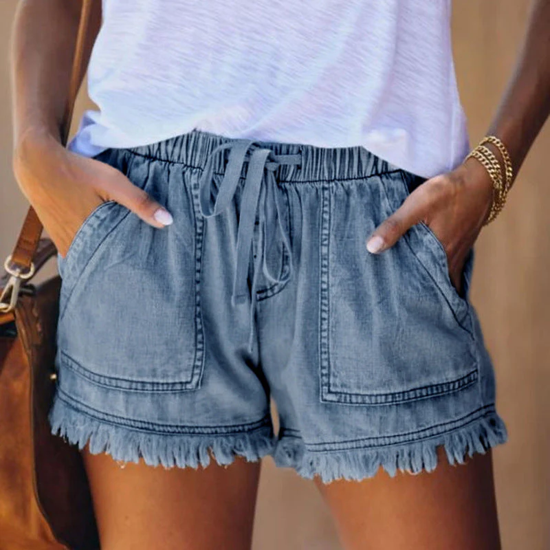 Laura® | High-waisted denim shorts 