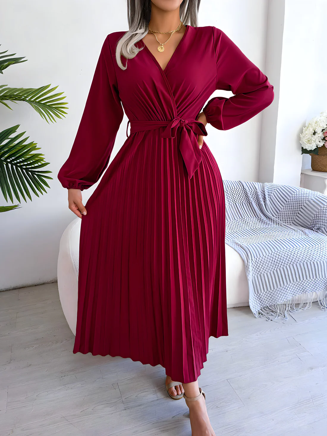 Eve - Elegant pleated dress