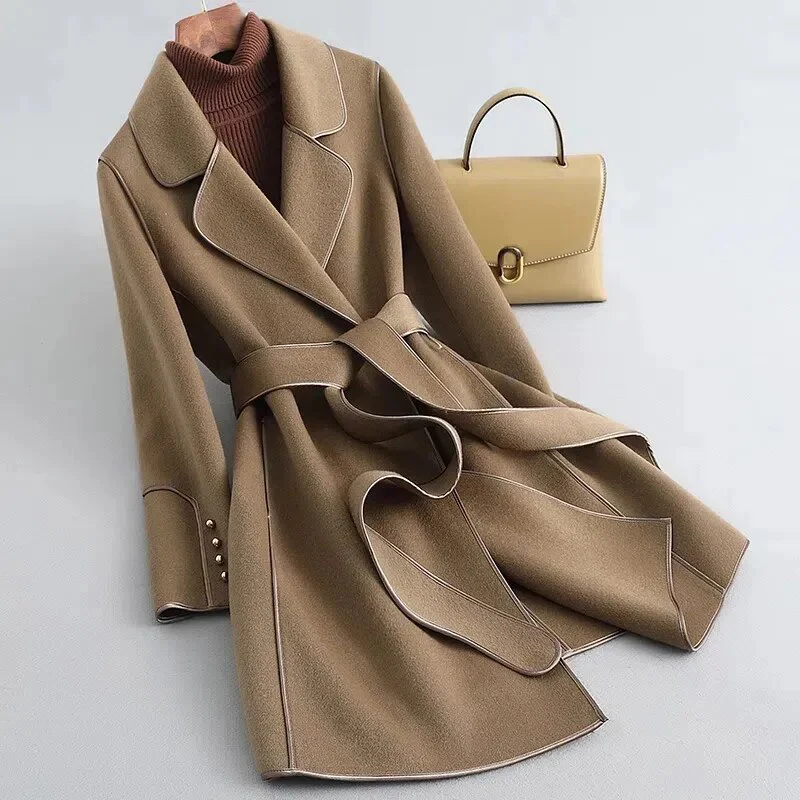 L'Aurablend virgin wool trench coat