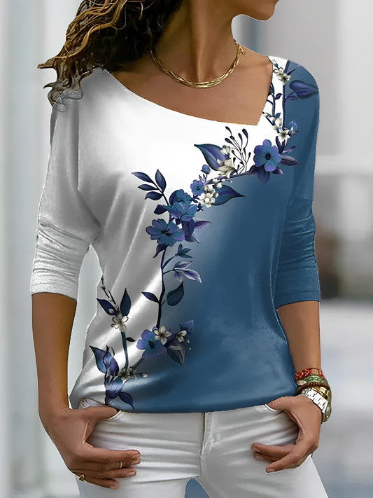 Contrasting color floral T-shirt