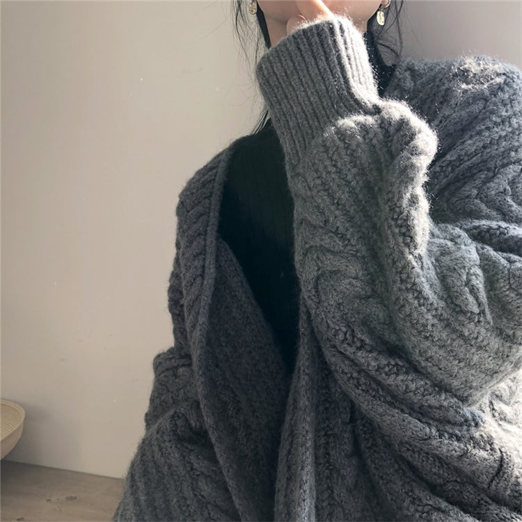 Raneth - Cozy and Comfortable Cardigan